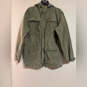 Preloved The Territory Ahead Green Sharp & Fearless Cargo Parka size medium